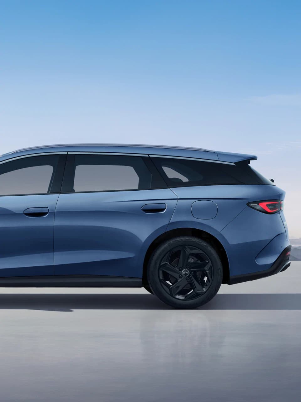 Dvojna bočna linija za dinamičen videz